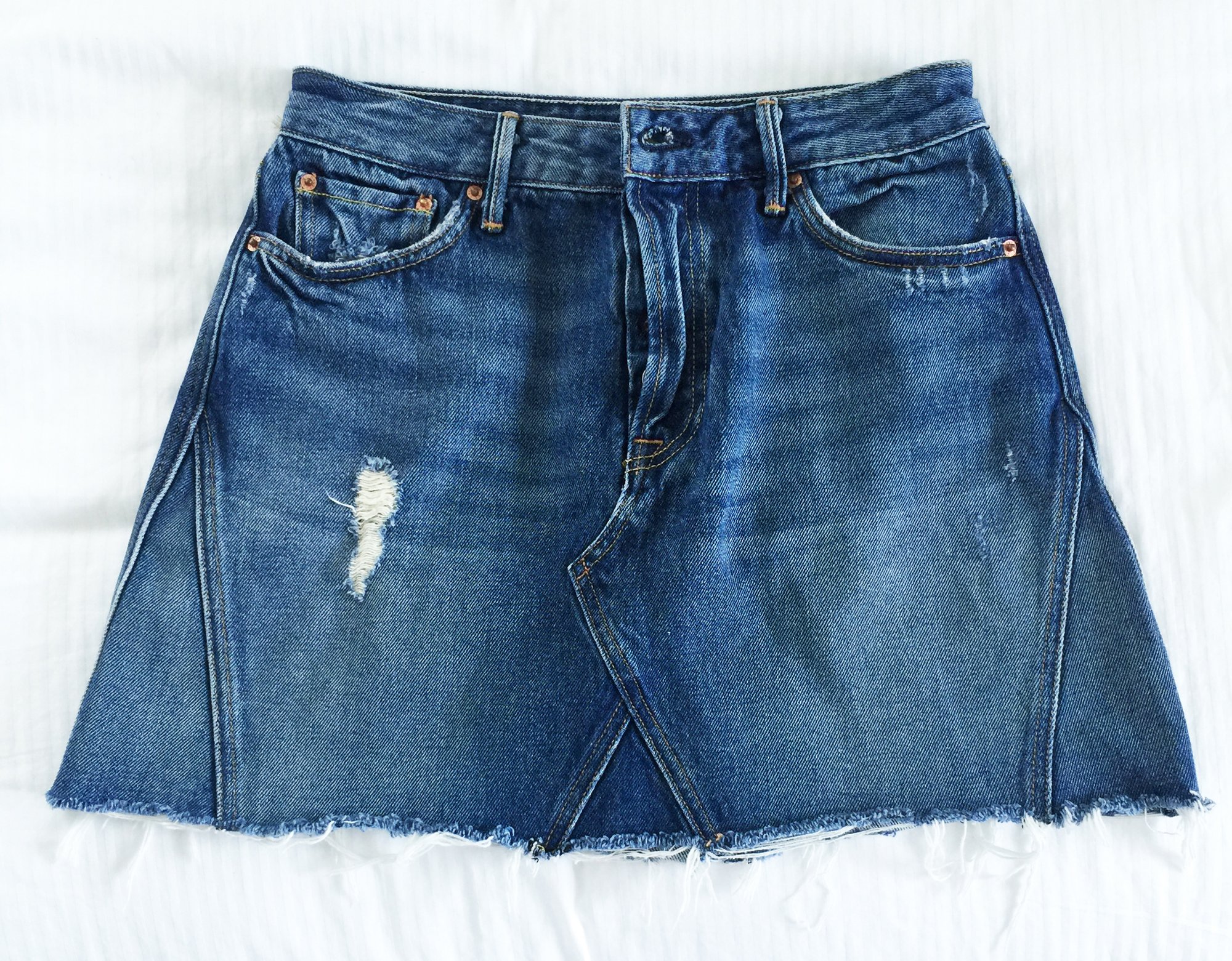 GRLFRND Eva Denim Skirt Review