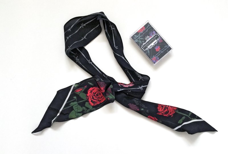 Rockins super skinny rose scarf