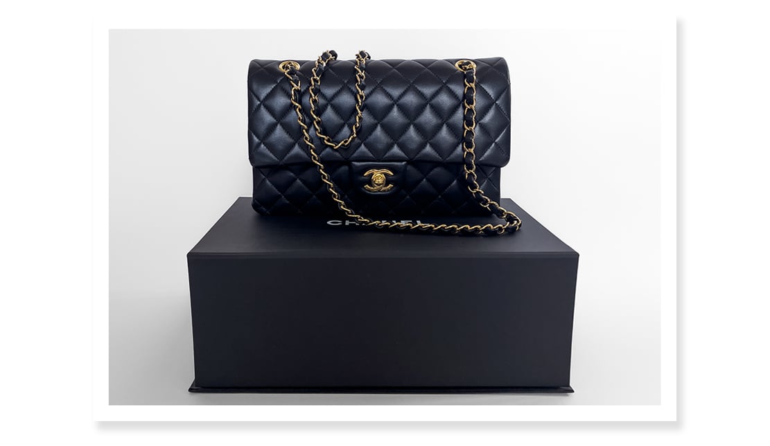 Chanel Gabrielle Hobo Bag - Unboxing and Review - Special White Box from  Paris Boutique 