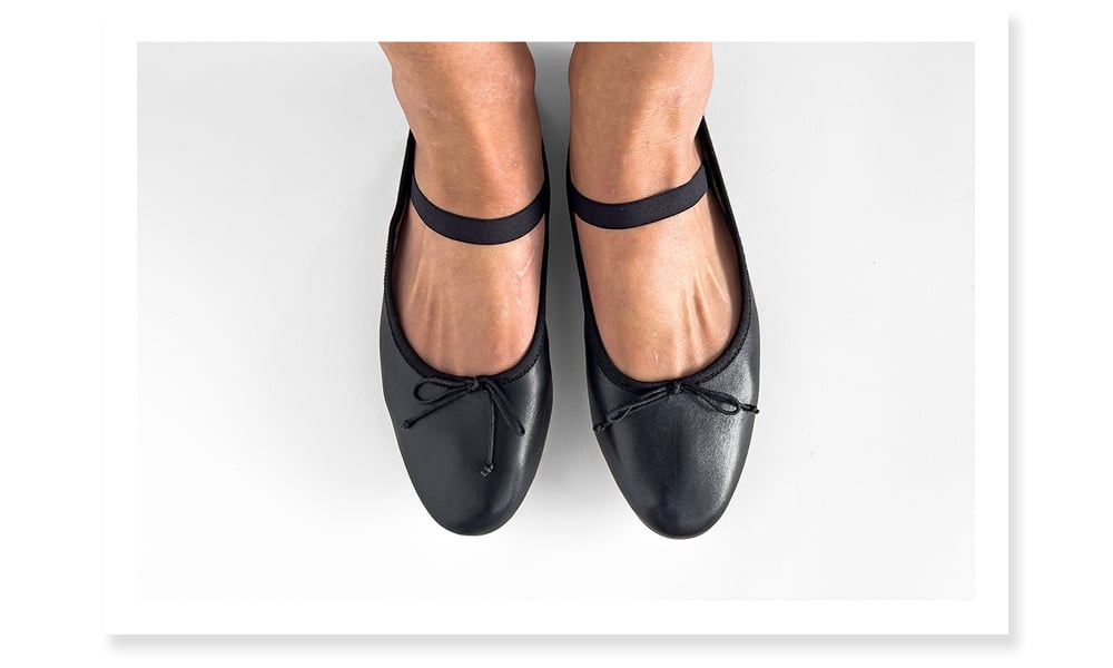Photo showing what the toe cleavage is like for Loeffler Randall ballet flats