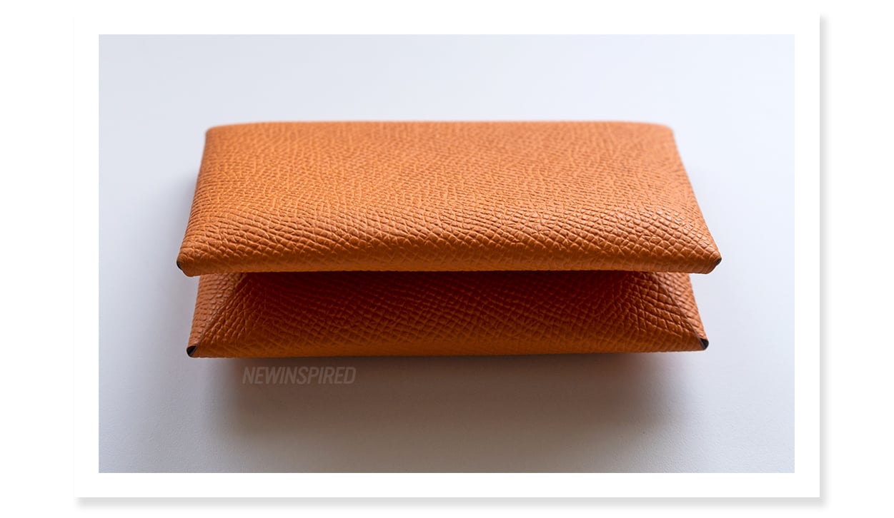 Photo showing the Hermès Calvi in orange epsom leather